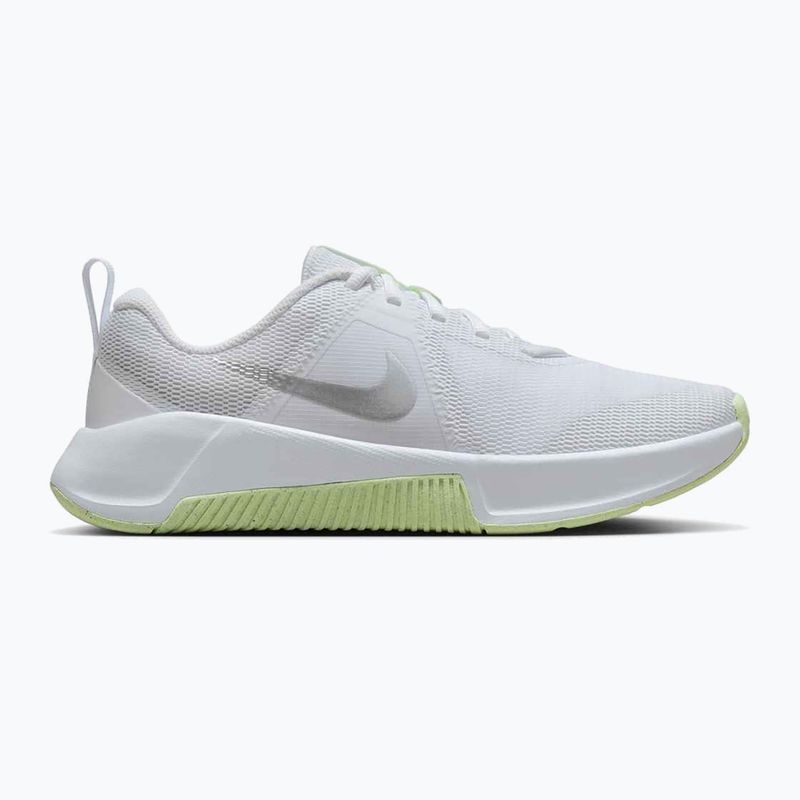 Scarpe da ginnastica da donna Nike MC Trainer 3 bianco/argento metallico/volt chiaro