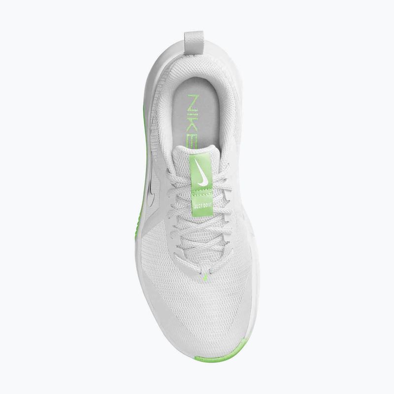 Scarpe da ginnastica da donna Nike MC Trainer 3 bianco/argento metallico/volt chiaro 6