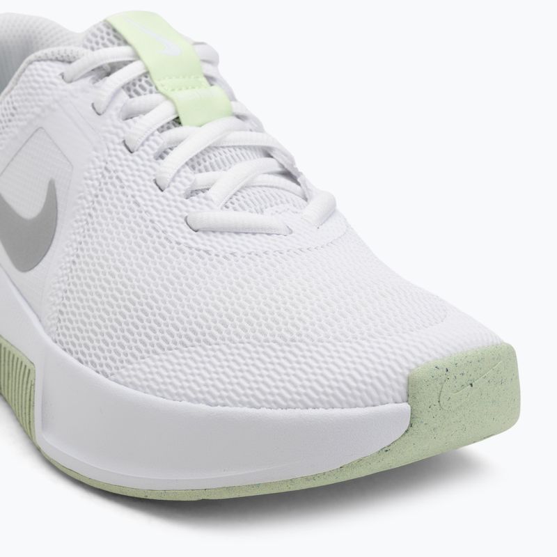 Scarpe da ginnastica da donna Nike MC Trainer 3 bianco/argento metallico/volt chiaro 7