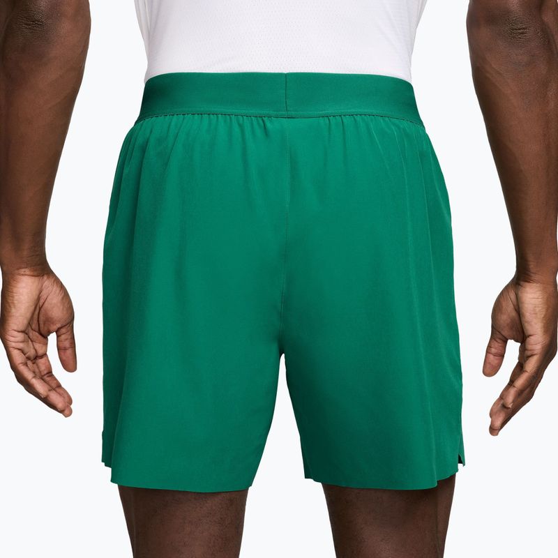 Pantaloncini da tennis uomo Nike Court Dri-Fit Advantage 6" malachite/white 2