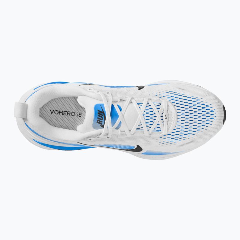 Scarpe da corsa uomo Nike Vomero 18 white/blue hero/black 4