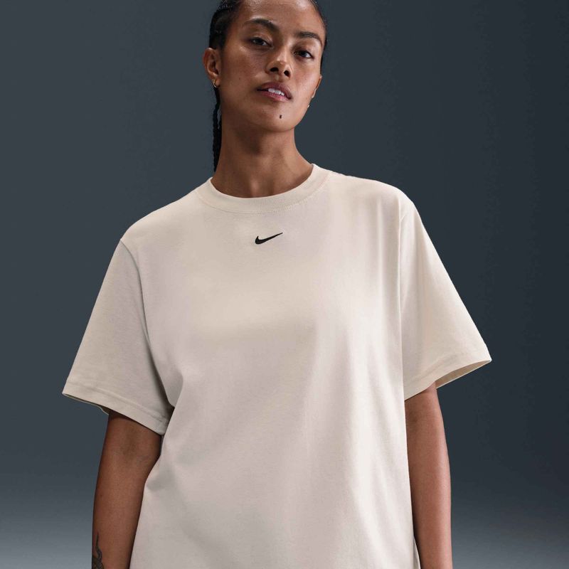 Maglietta Nike Sportswear Essential light bone da donna 4