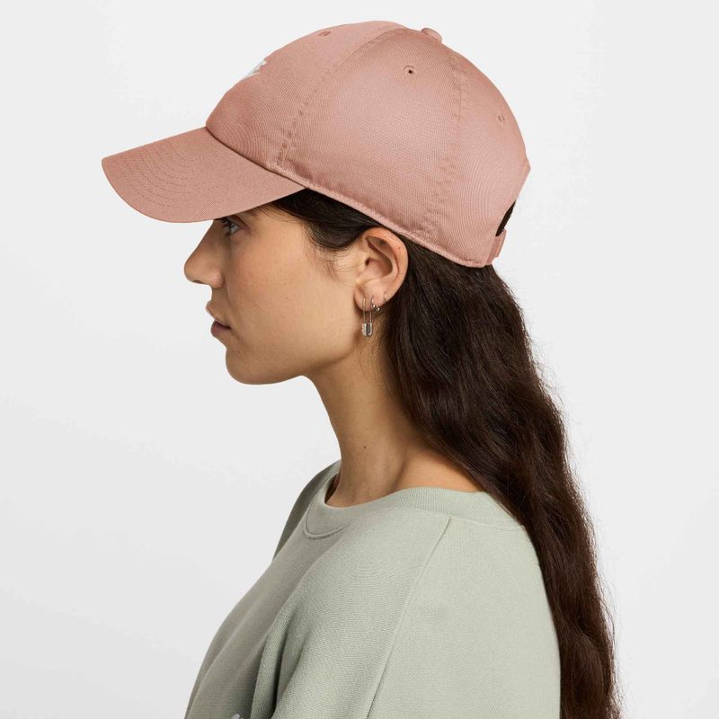 Cappello da baseball Nike Club Unstructured Futura Wash oro rosa/bianco 3