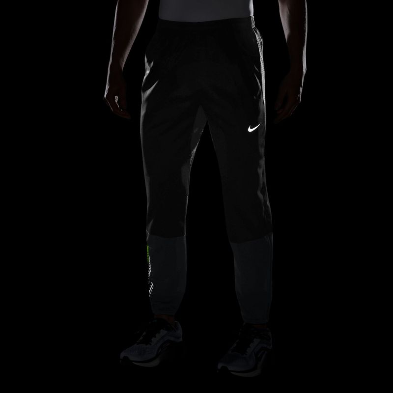 Pantaloni da running uomo Nike Challenger Therma-Fit Winterized light smoke grey 7