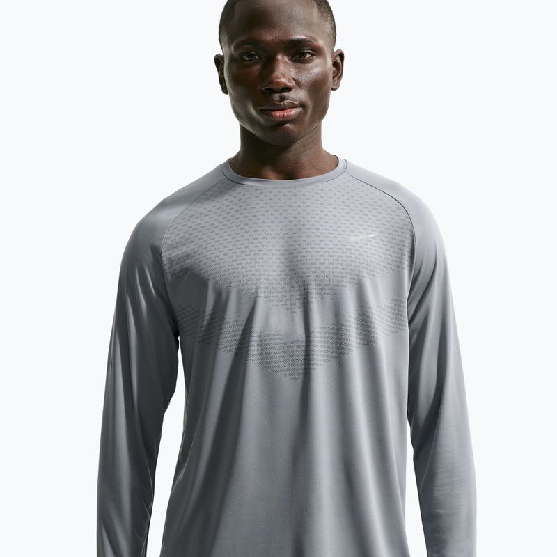 Longsleeve da running uomo Nike Stride Dri-Fit ADV Smoke Grey 4