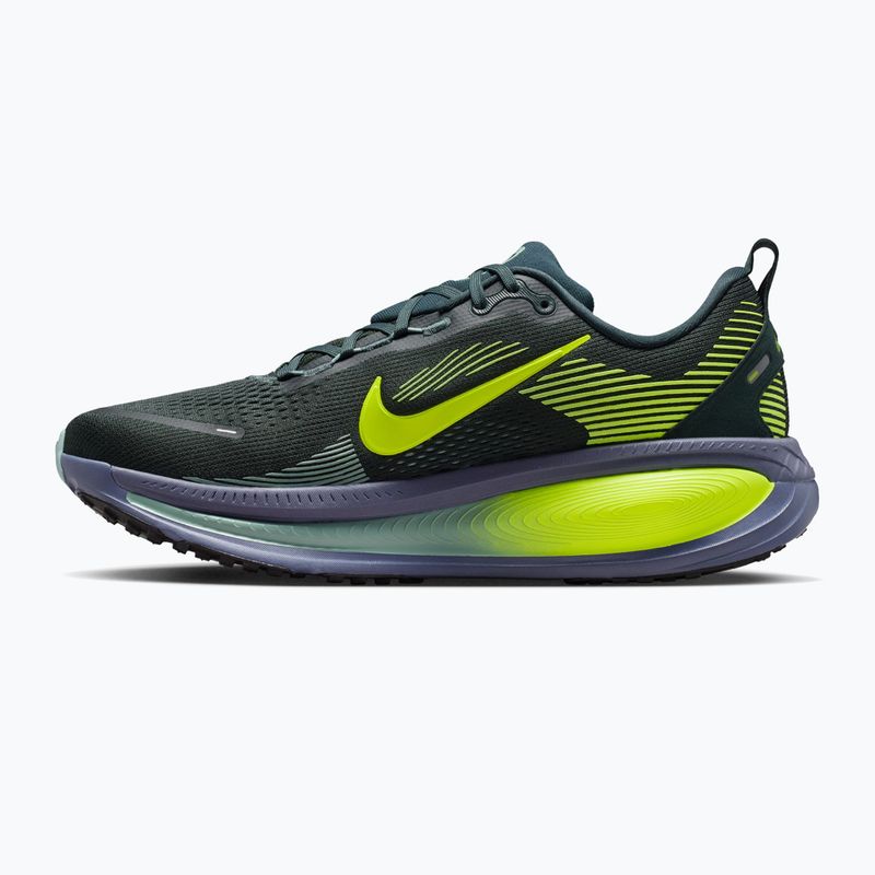 Scarpe da corsa uomo Nike Vomero 18 seaweed/cannon/sanded purple/volt 2