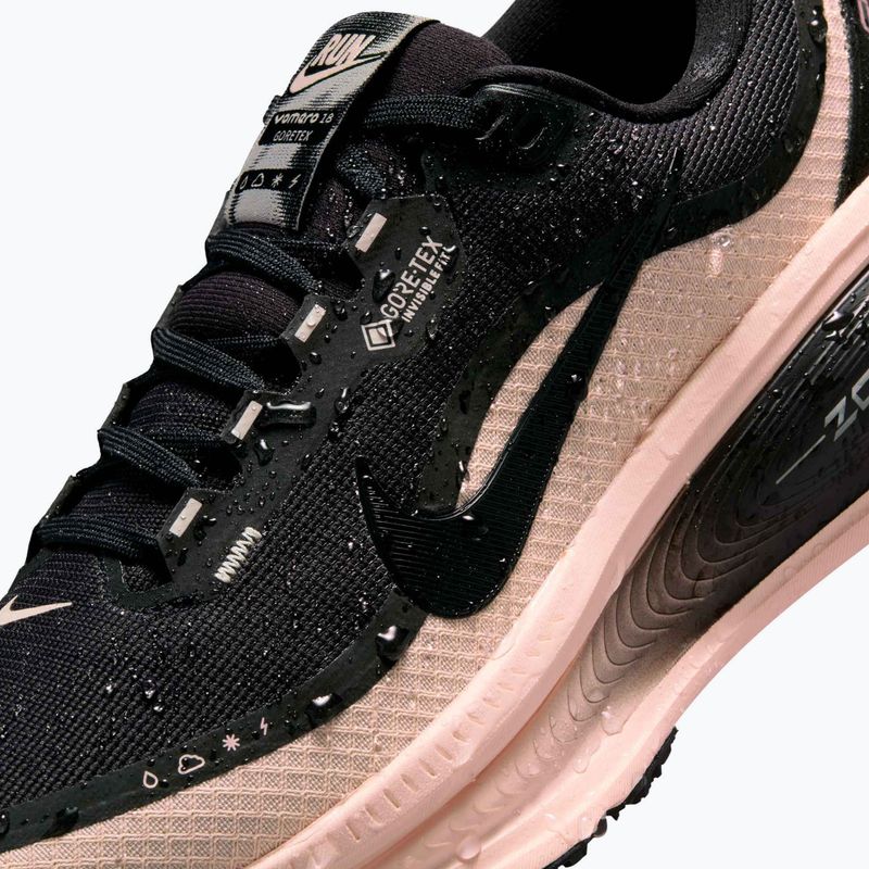 Scarpe running donna Nike Vomero 18 GORE-TEX black/crimson tint/black/black 11
