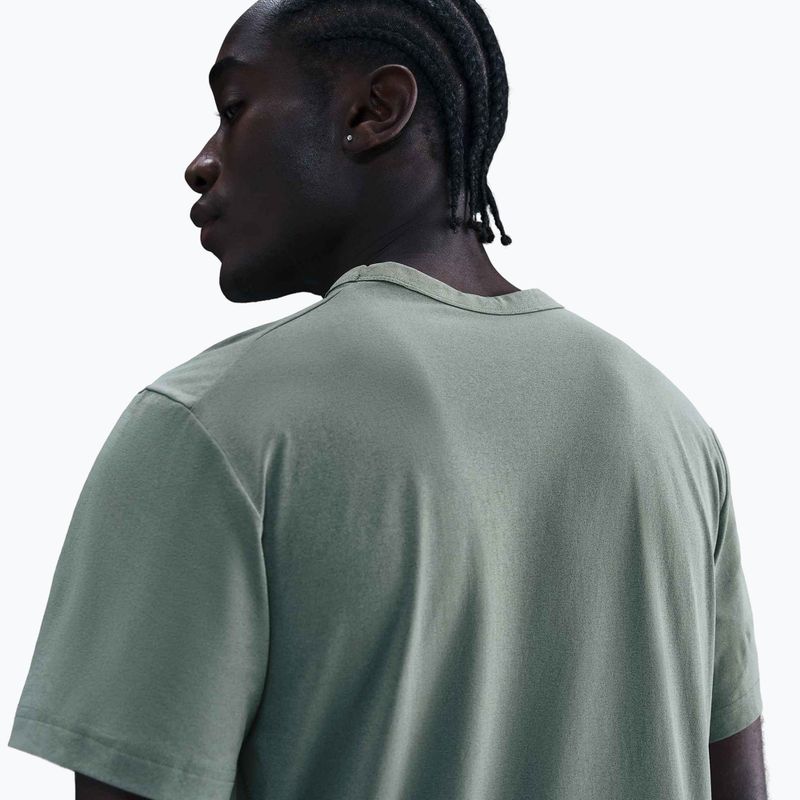 T-shirt uomo Nike Dri-Fit UV Hyverse clay green/clay green 4