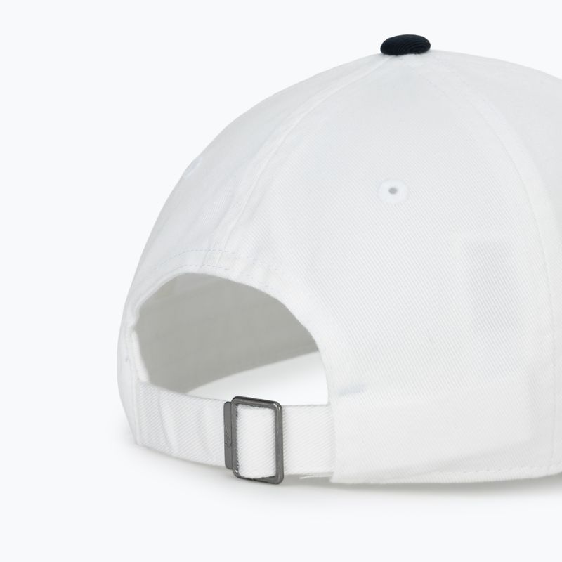 Cappellino con visiera Nike Club Unstructured Futura Wash white/black/black 4