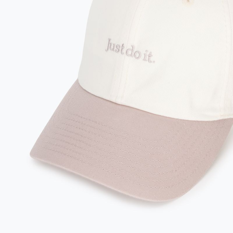 Cappellino con visiera Nike Club Unstructured JDI sail/particle rose/particle rose 3