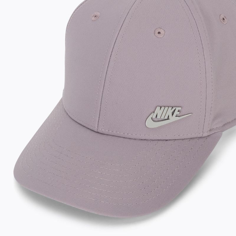 Cappellino con visiera Nike Dri-Fit Club light violet ore/metallic silver 3
