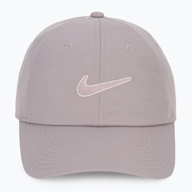 Cappellino con visiera Nike Club Unstructured Swoosh Light Violet Ore/Particle Rose 2