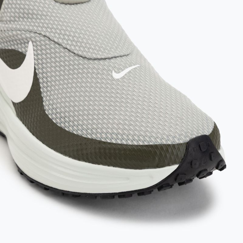 Scarpe da running uomo Nike Revolution 8 EasyOn spruce fog/cargo khaki/spruce aura/sail 7