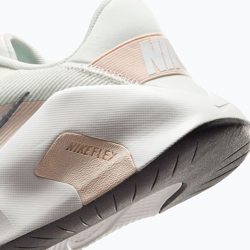 Buty treningowe damskie Nike Flex Train sail/chalk/pencil point/white 8