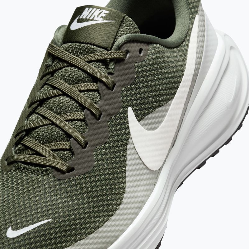 Buty do biegania męskie Nike Revolution 8 cargo khaki/spruce aura/spruce fog/sail 8