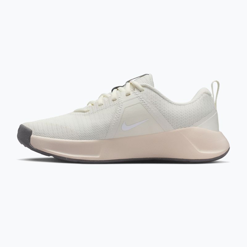 Scarpe da training donna Nike MC Trainer 3 sail/chalk/pencil point/white 2