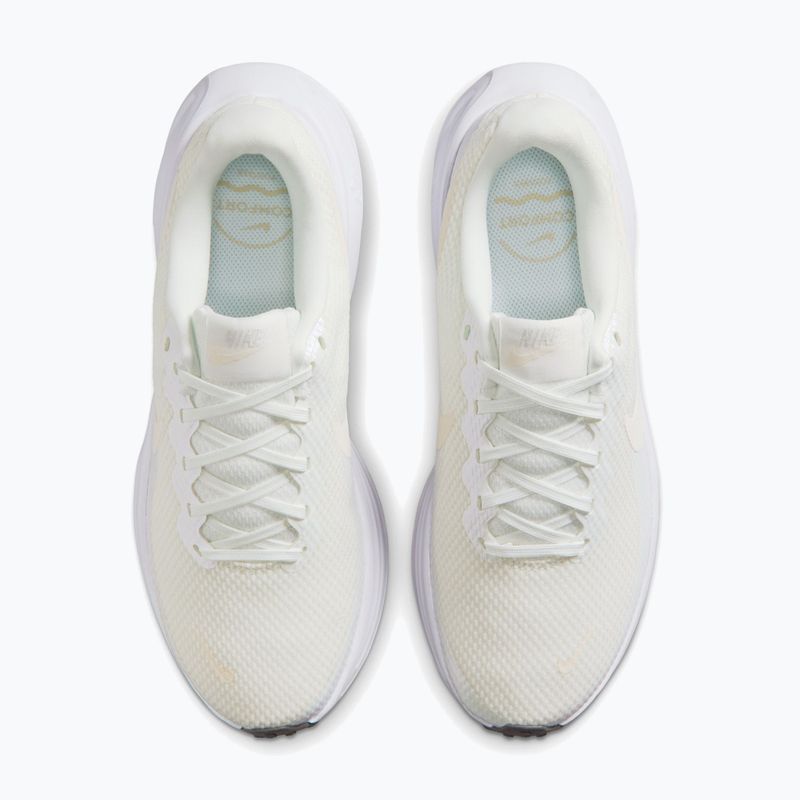 Buty do biegania damskie Nike Revolution 8 sail/white/pencil point/chalk 7