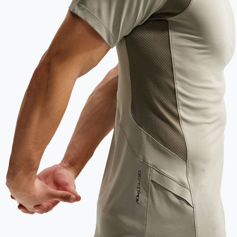 T-shirt da allenamento uomo Nike Pro Training Dri-Fit light army/medium olive/light liquid lime 6