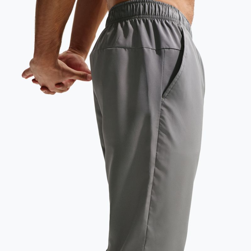 Pantaloni da allenamento uomo Nike Form Dri-Fit GFX Alt smoke grey 4