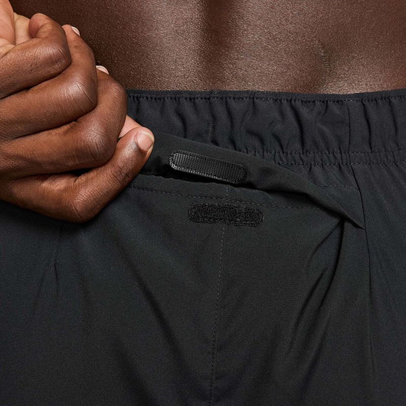 Pantaloncini da uomo Nike Challenger Dri-Fit Brief-Lined 7" black/white 7