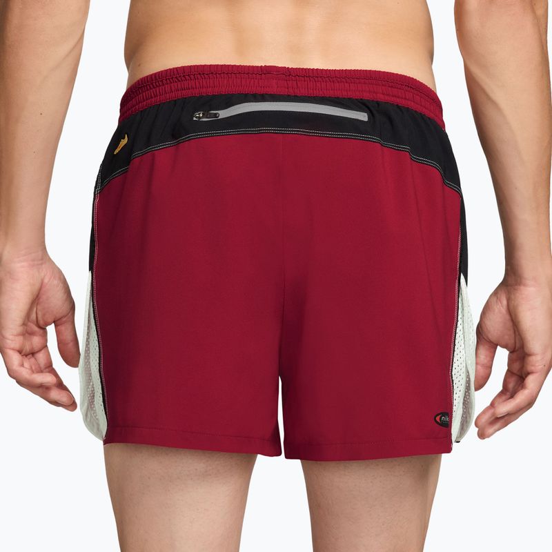 Pantaloncini da corsa uomo Nike Retro Dri-Fit Brief-Lined 4" team crimson/black 2