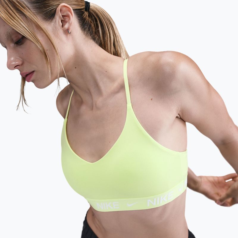 Reggiseno sportivo Nike Dri-Fit Indy Light Support light lemon twist/white pearl 2