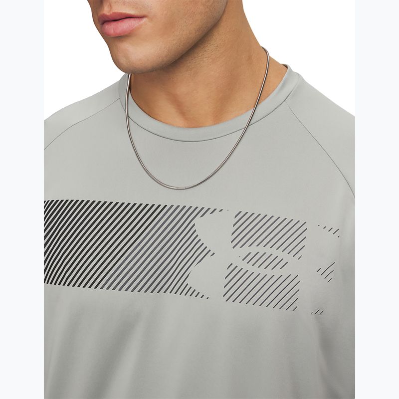 Maglia training da uomo Under Armour Tech Graphic Tee titanium/black 3