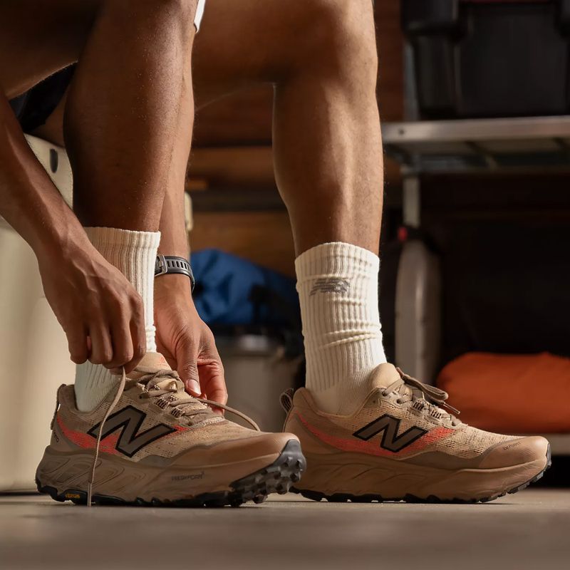 Scarpe da corsa da uomo New Balance Fresh Foam Hierro V9 desert clay 9