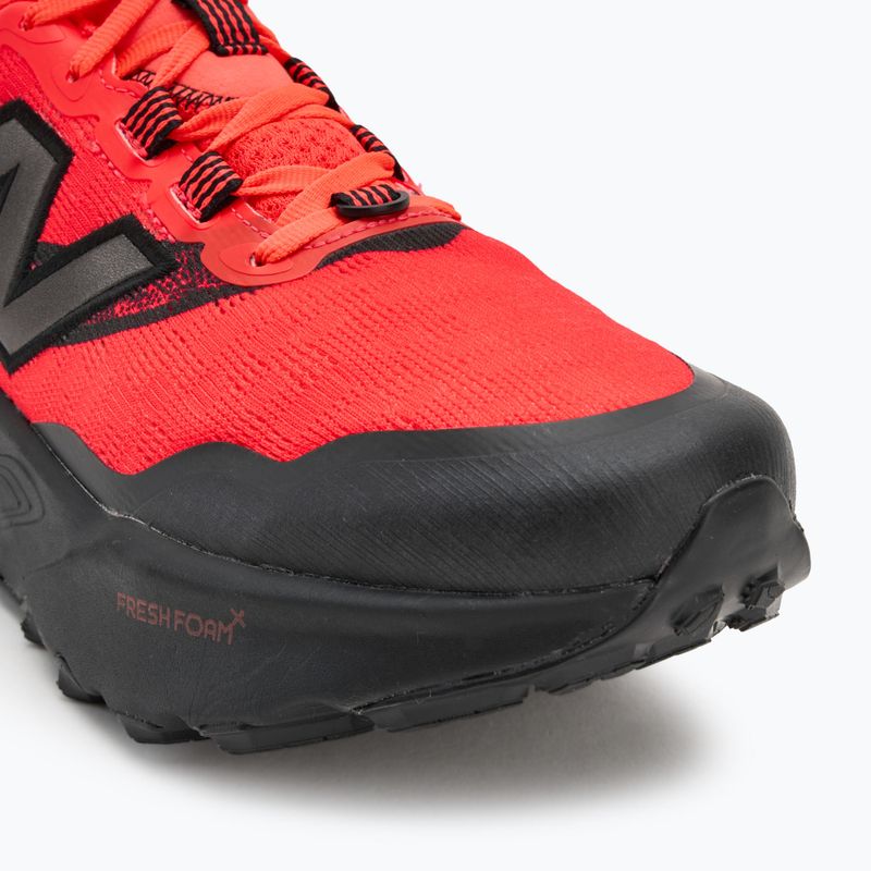 Scarpe da running da uomo New Balance Fresh Foam Hierro V9 Gore-Tex urgent red 7