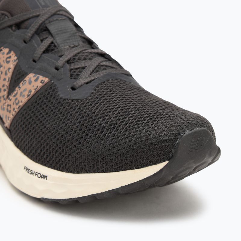 Scarpe da corsa da donna New Balance Fresh Foam Arishi V4 black cement 7