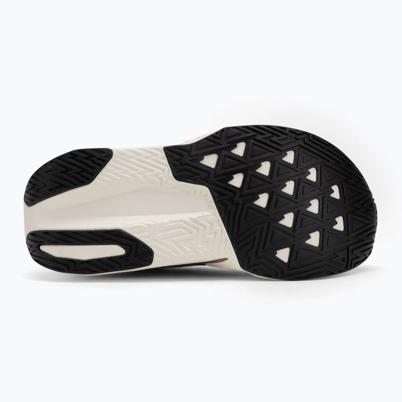 Scarpe da corsa New Balance FuelCell Rebel V5 angora donna 4