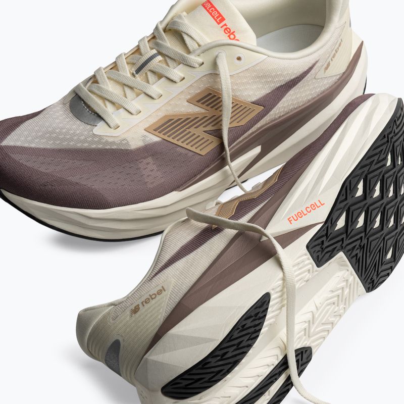 New Balance FuelCell Rebel V5 angora scarpe da corsa da uomo 5