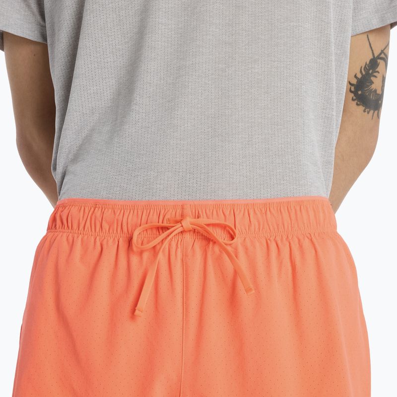 Pantaloncini da uomo New Balance RC Seamless 5" tangerine heat 4