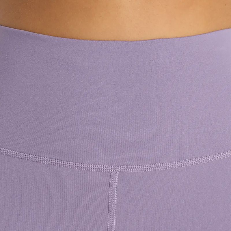 Pantaloncini da donna New Balance Harmony High Rise candied violet 5