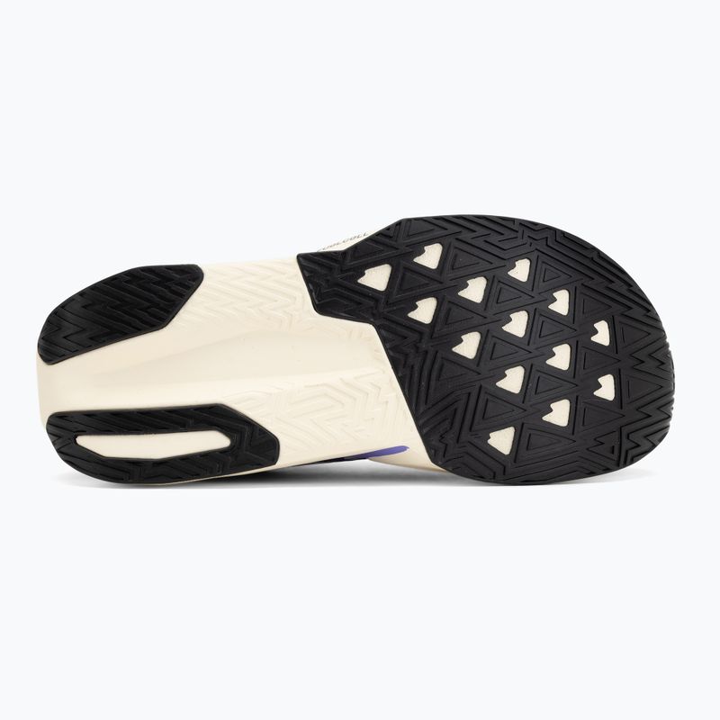 Scarpe da running da uomo  New Balance FuelCell Rebel V5 electric indigo/truffle salt/silver metallic 4