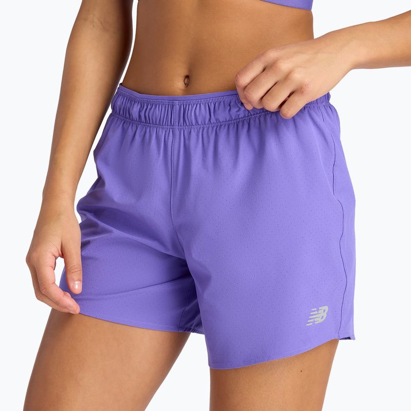 Pantaloncini da corsa da donna New Balance RC 5" electric purple 6