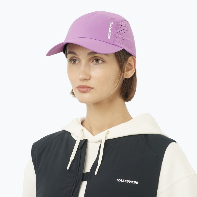 Cappellino con visiera Salomon Shakeout iris orchid 2