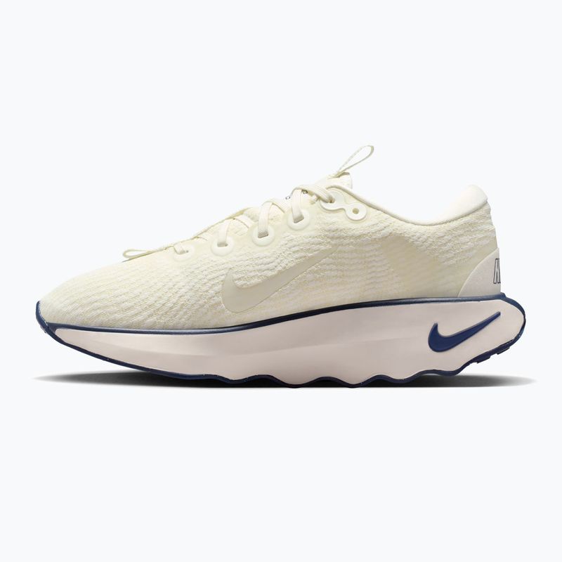 Scarpe da donna Nike Motiva sail/coconut milk/midnight navy 2