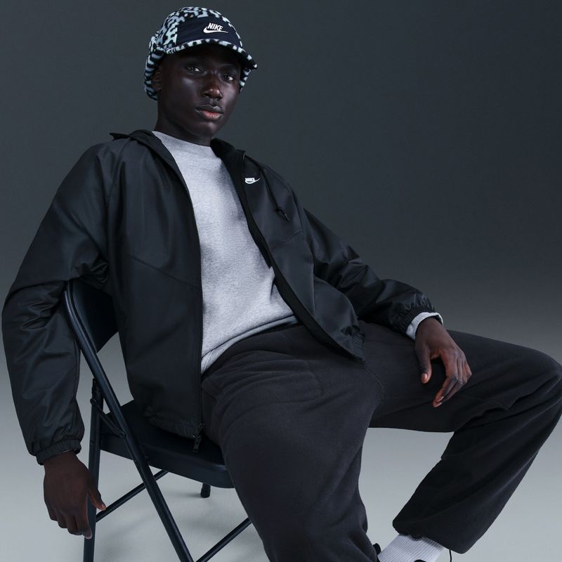 Giacca uomo Nike Windrunner black/white 9