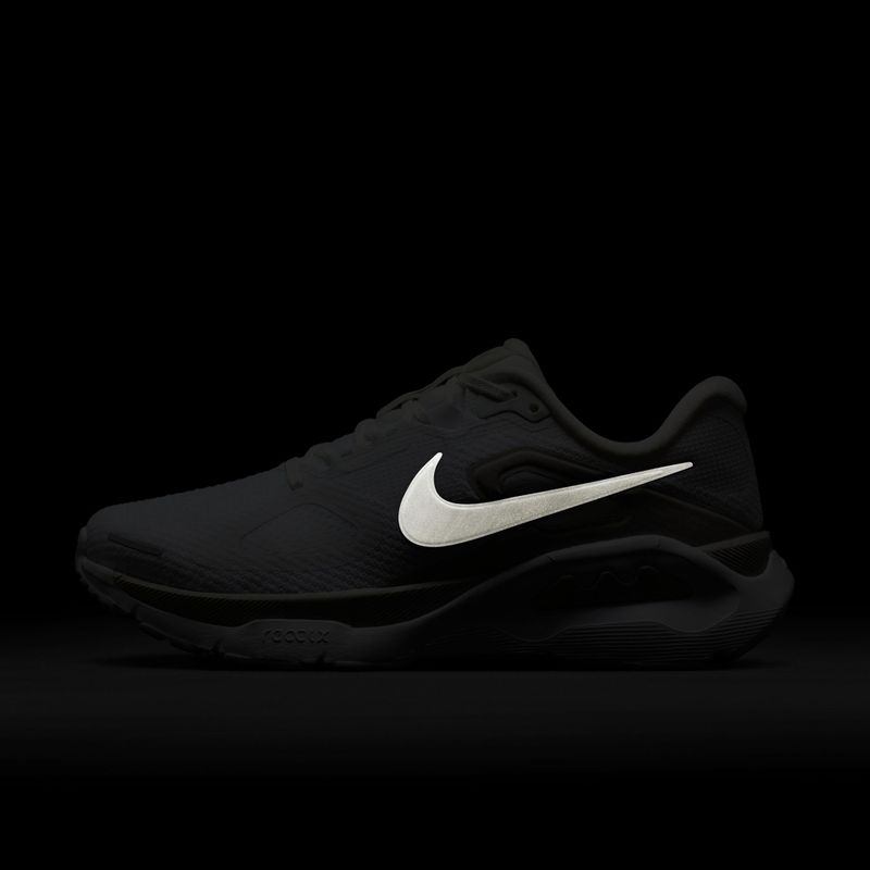 Scarpe da running da donna Nike Structure Plus white/photon dust/metallic silver 3