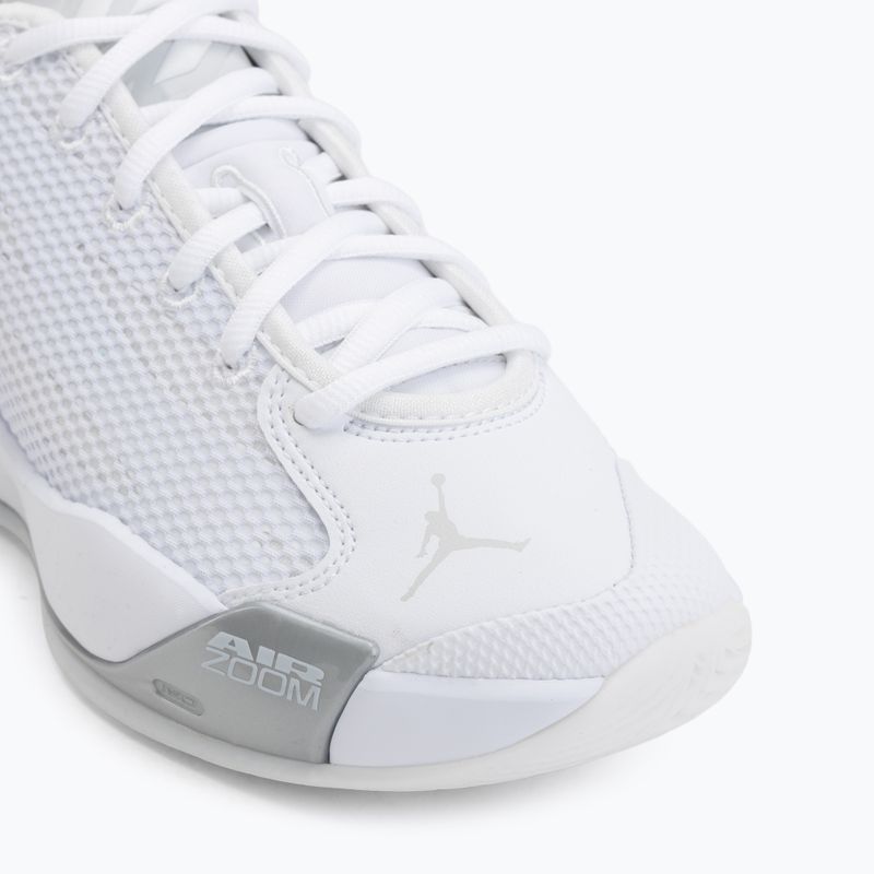 Scarpe da basket uomo Jordan Luka 77 white/metallic silver/photon dust 7