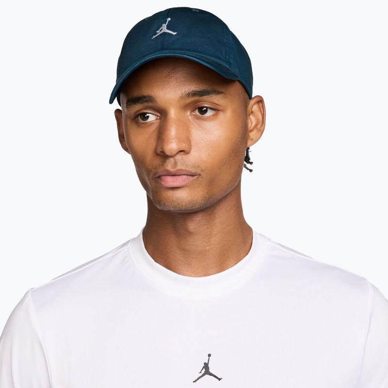 Cappellino con visiera  Jordan Club Unstructured Curved-Bill squadron blue/sail 5