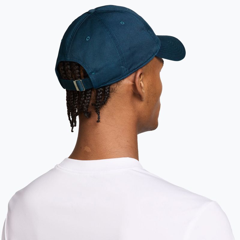 Cappellino con visiera Nike Jordan Club Unstructured Curved-Bill squadron blue/sail 2