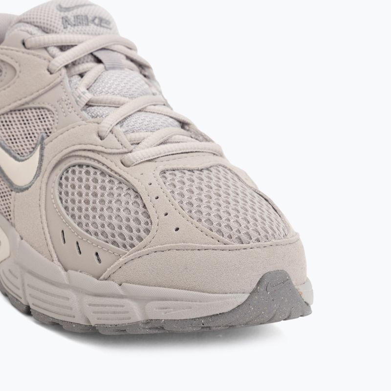 Scarpe per bambini Nike V5 Runner Suede moon particle/light orewood brown 7