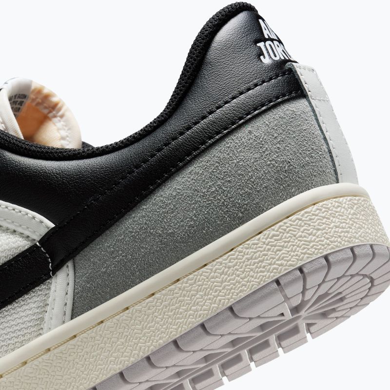 Scarpe da uomo Air Jordan Skyline Low summit white/light smoke grey/black 9