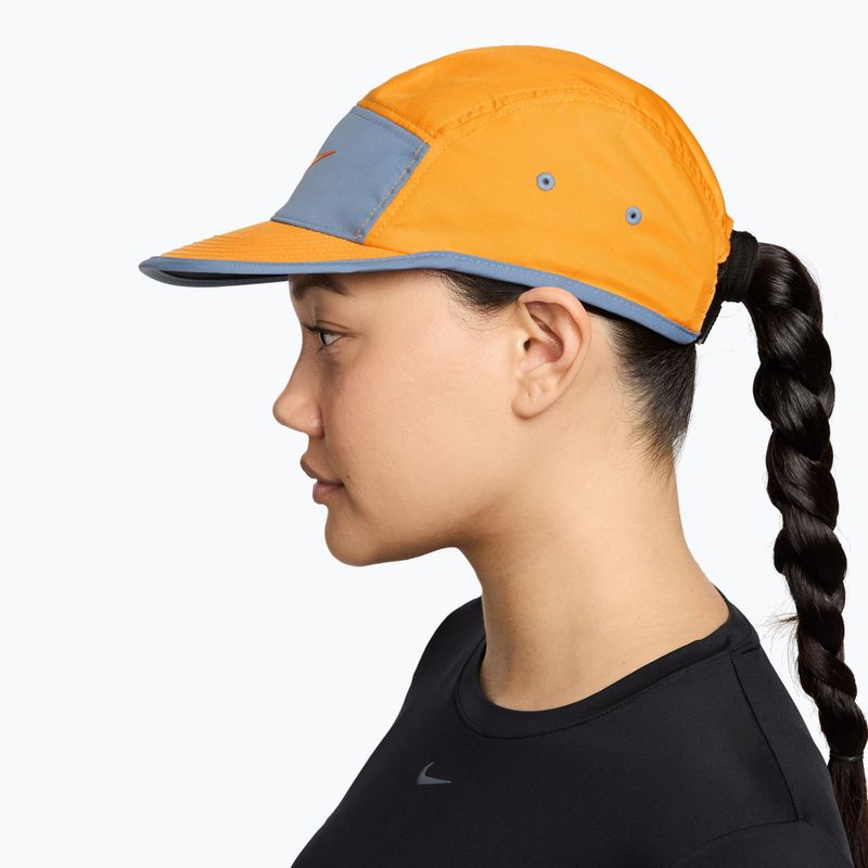 Cappellino con visiera Nike Dri-Fit Fly sundial/work blue/bright ceramic 3