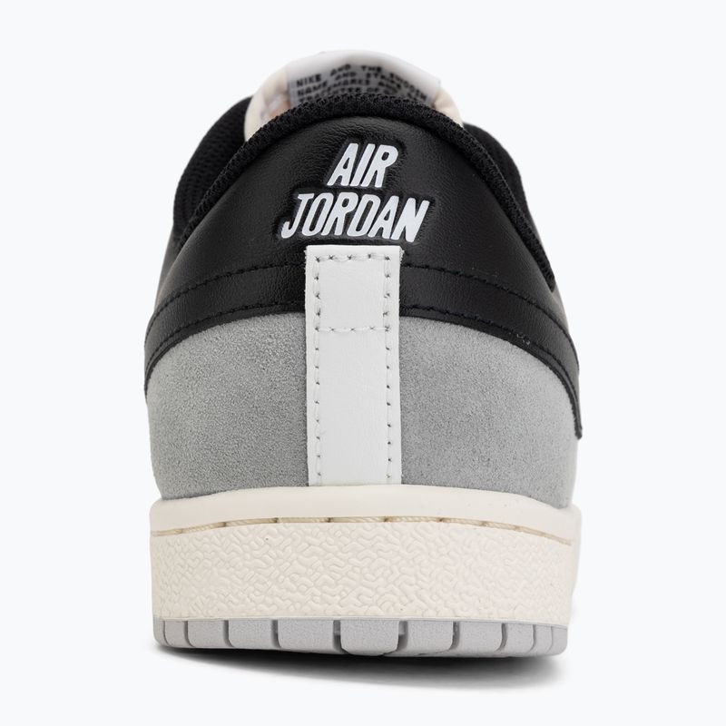 Scarpe da donna Air Jordan Skyline Low summit white/light smoke grey/sail/black 6