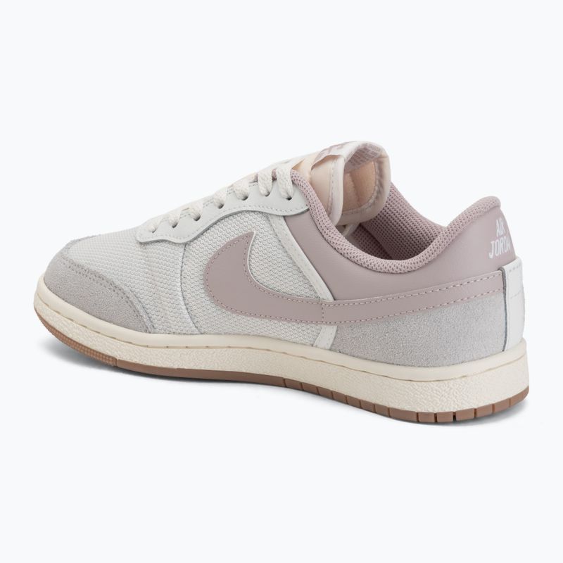 Scarpe da donna Nike Air Jordan Skyline Low summit white/neutral grey/particle rose 3
