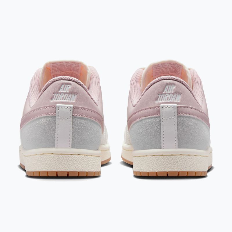 Scarpe da donna Nike Air Jordan Skyline Low summit white/neutral grey/particle rose 4