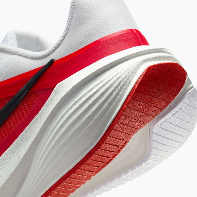 Scarpe da running uomo Nike Downshifter 14 white/summit white/bright crimson/black 8
